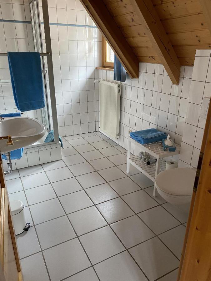 Gaestehaus Winzerhof Bader Heuchelheim-Klingen Luaran gambar
